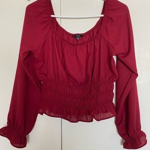 Chic flowy blouse size M.